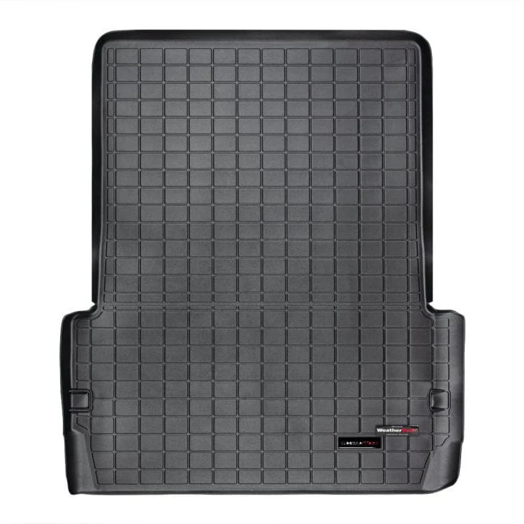 Dodge Durango WD (2011-2026) behind 2nd Row Cargo Mat